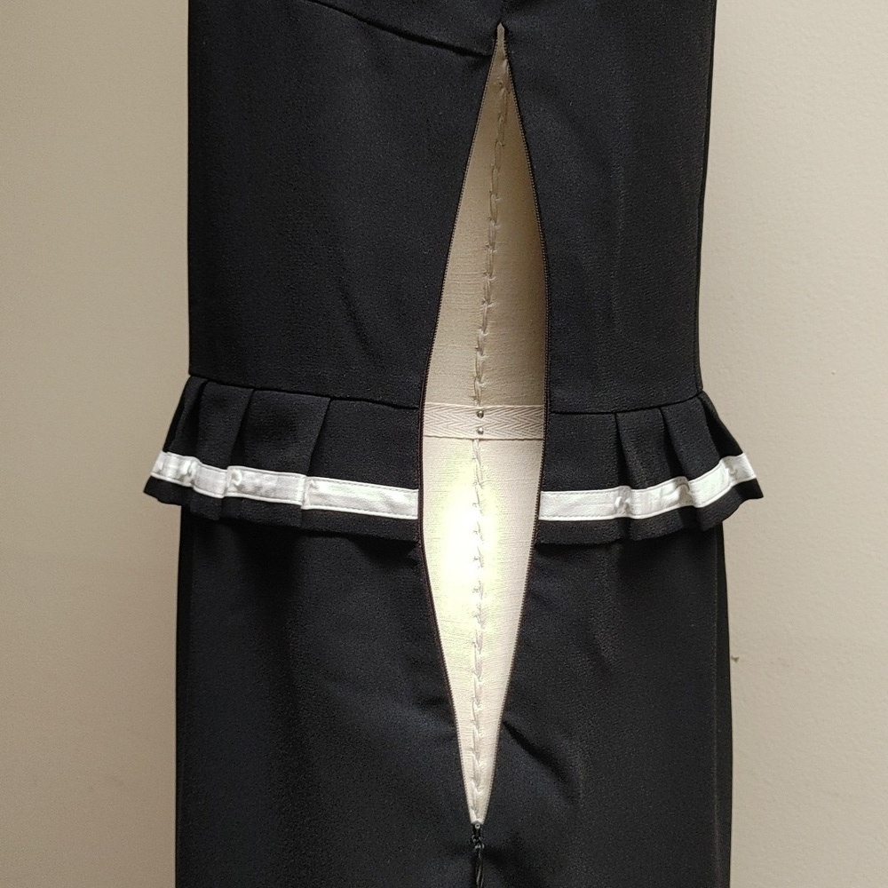G2000 Women Black with White Trim LBD Dress 38 - Picture 11 of 17